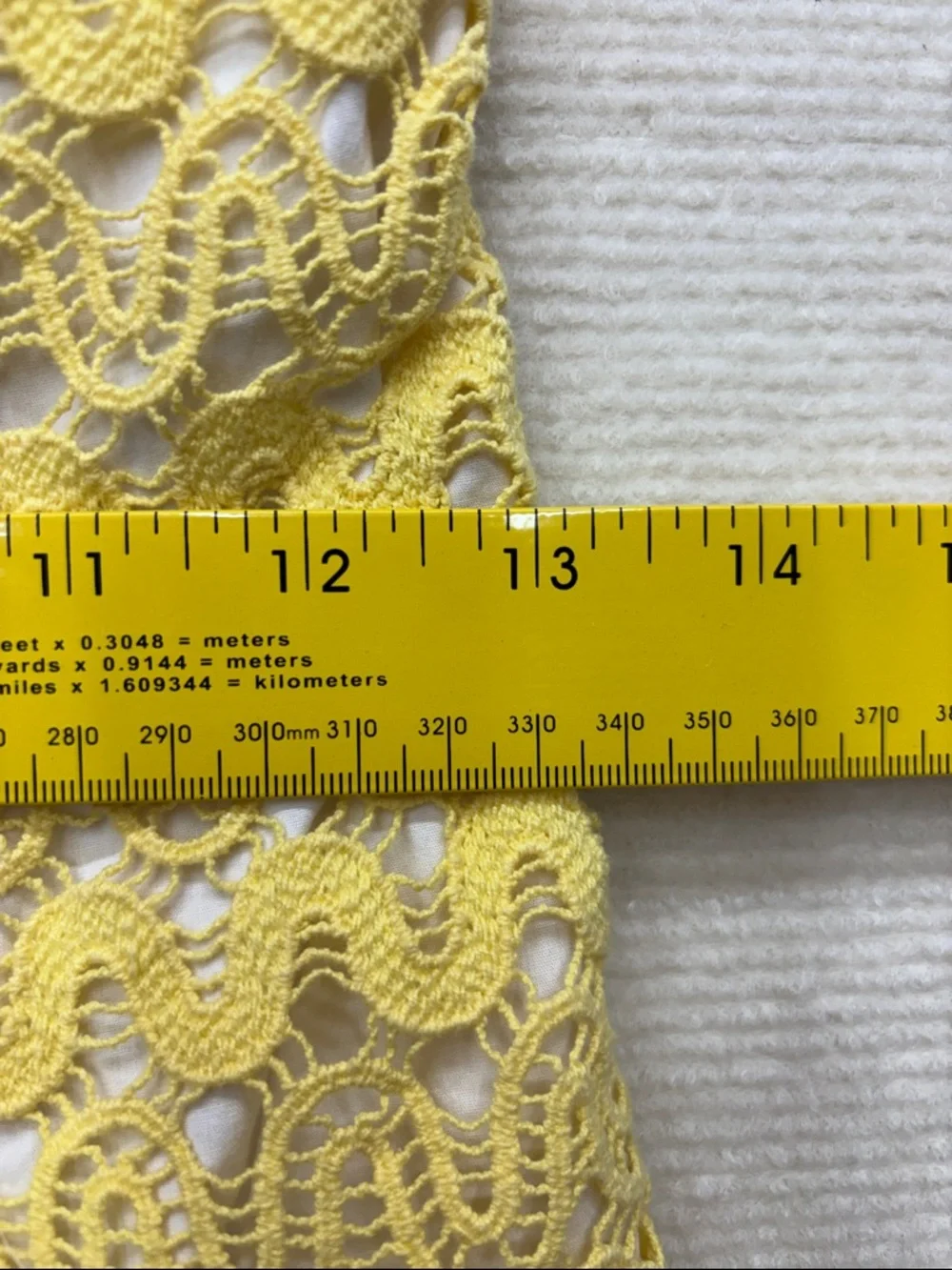 Lilly Pulitzer | Yellow Strapless Lace Dress crochet 0 - Picture 4 of 7
